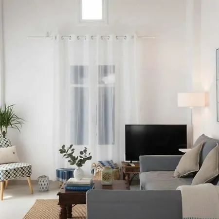 Tatil Evi Elegant 2 Bd House With Shared Pool Ornos (Mykonos)