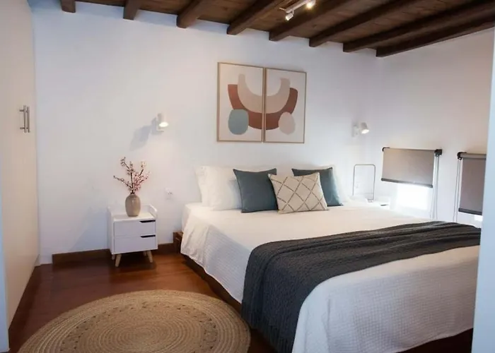 Elegant 2 Bd House With Shared Pool Tatil Evi Ornos (Mykonos)